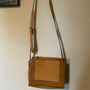 Crossbody bag